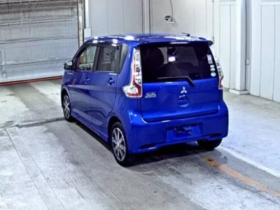 Mitsubishi EK CUSTOM