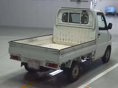 Nissan CLIPPER TRUCK