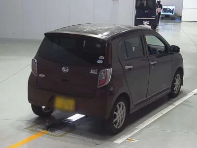 Daihatsu MIRA E S