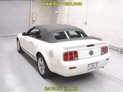 Ford MUSTANG