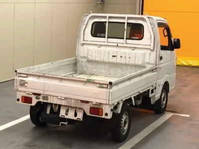 Nissan CLIPPER TRUCK