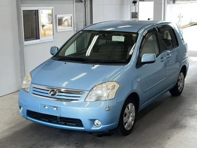 Toyota RAUM
