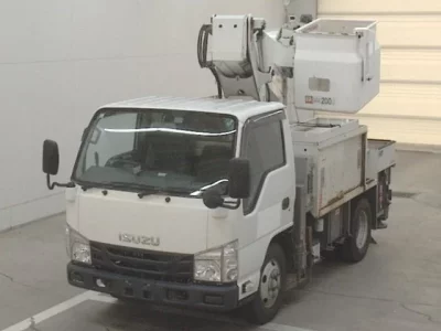 Isuzu ELF