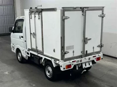 Nissan CLIPPER TRUCK