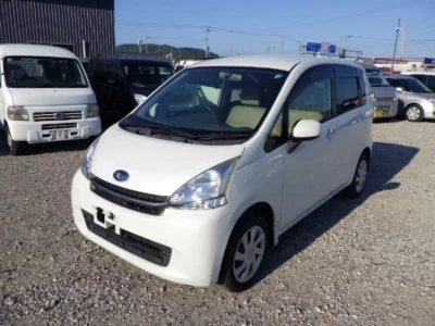 Subaru STELLA