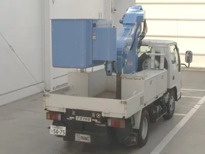 Isuzu ELF