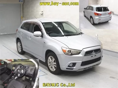 Mitsubishi RVR