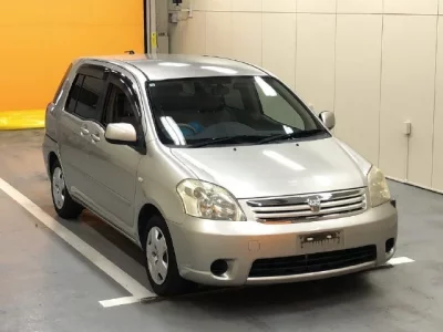 Toyota RAUM