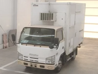Isuzu ELF