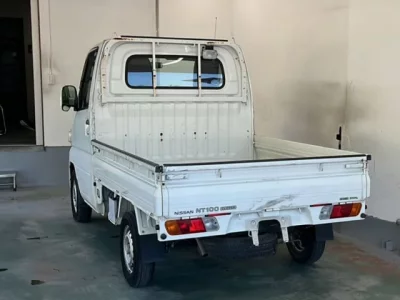 Nissan CLIPPER TRUCK