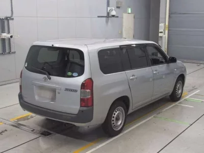 Toyota SUCCEED