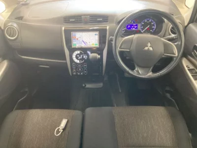Mitsubishi EK CUSTOM