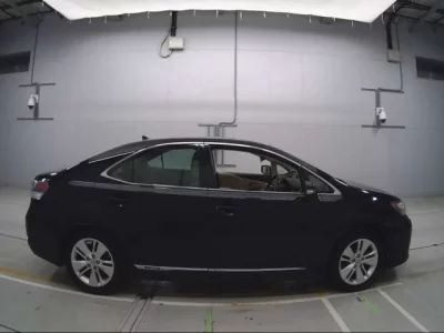Lexus HS