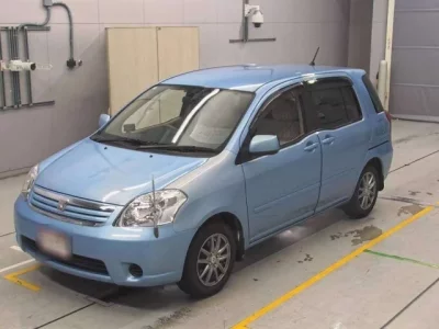 Toyota RAUM