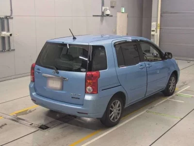 Toyota RAUM