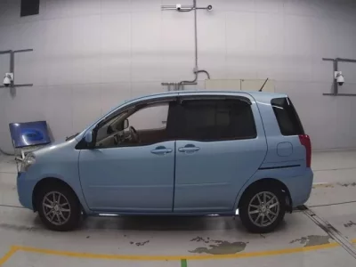 Toyota RAUM