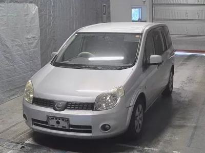 Nissan LAFESTA