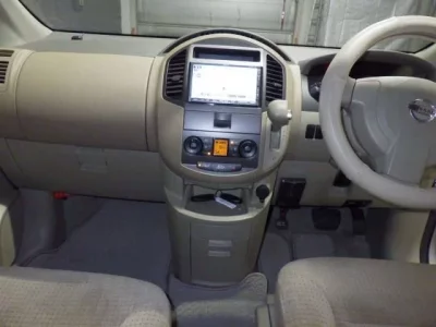 Nissan LAFESTA