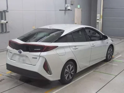 Toyota PRIUS PHV