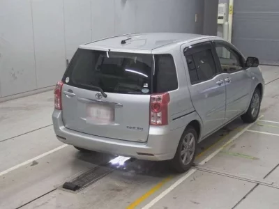 Toyota RAUM