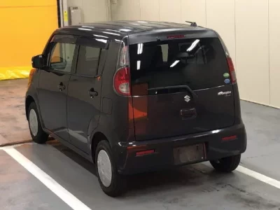 Suzuki MRWAGON