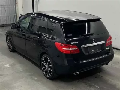 Mercedes-Benz B CLASS