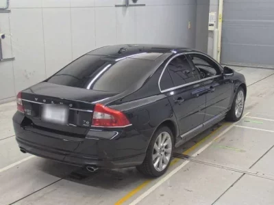 Volvo S80