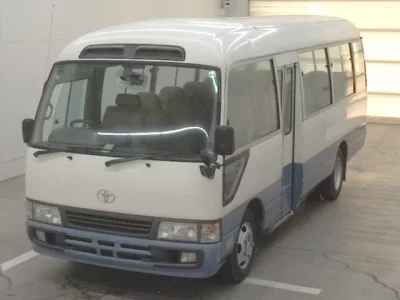 Toyota COASTER