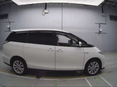 Toyota ESTIMA HYBRID