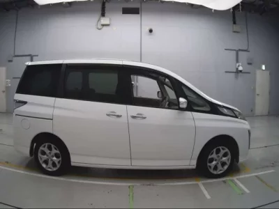 Mazda BIANTE