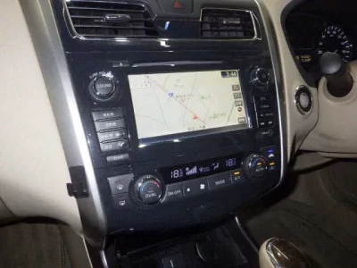 Nissan TEANA