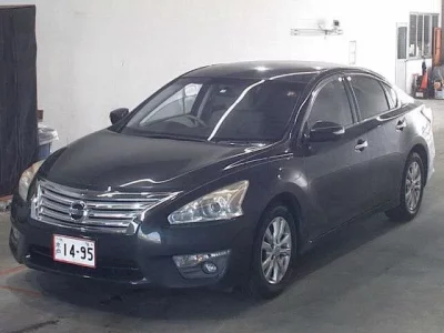 Nissan TEANA