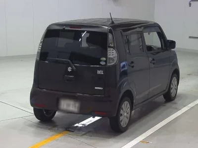 Suzuki MRWAGON