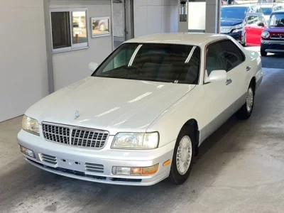 Nissan CEDRIC
