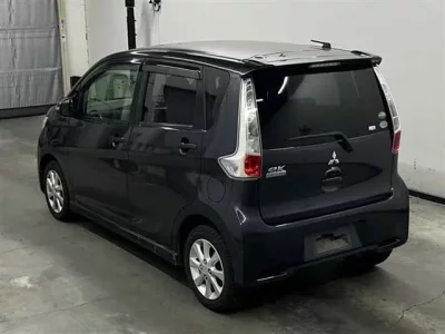 Mitsubishi EK CUSTOM