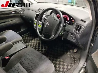 Toyota IPSUM