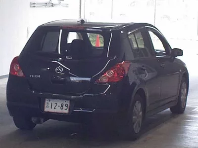 Nissan TIIDA