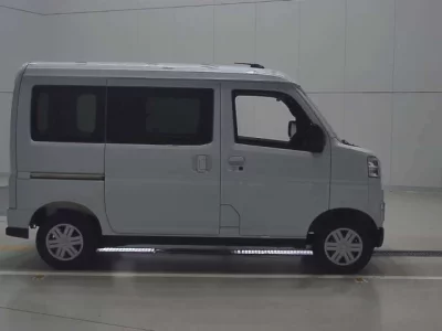 Daihatsu ATRAI VAN