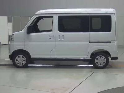 Daihatsu ATRAI VAN