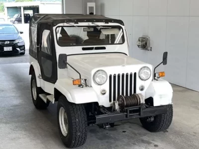 Mitsubishi JEEP