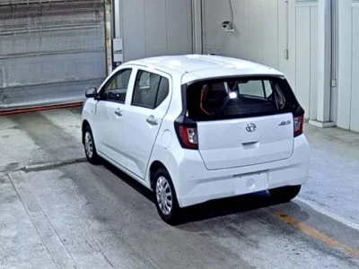Daihatsu MIRA E S