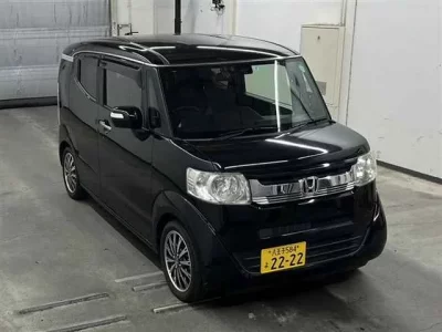 Honda N BOX SLASH