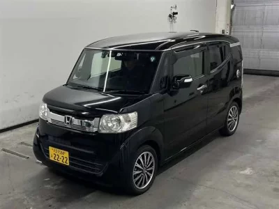 Honda N BOX SLASH