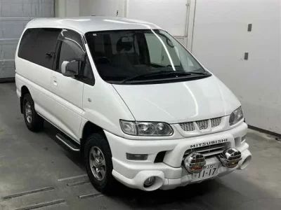 Mitsubishi DELICA