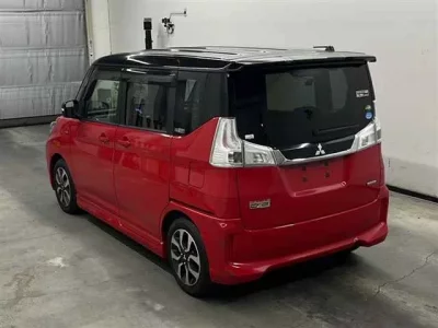 Mitsubishi DELICA D2