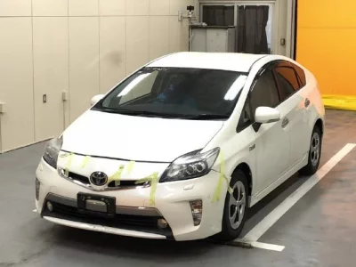 Toyota PRIUS PHV
