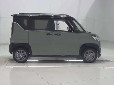 Mitsubishi DELICA MINI