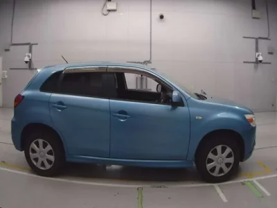 Mitsubishi RVR