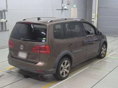 Volkswagen GOLF TOURAN