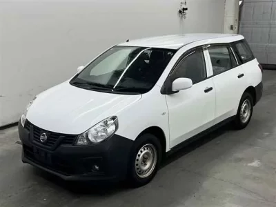 Nissan AD